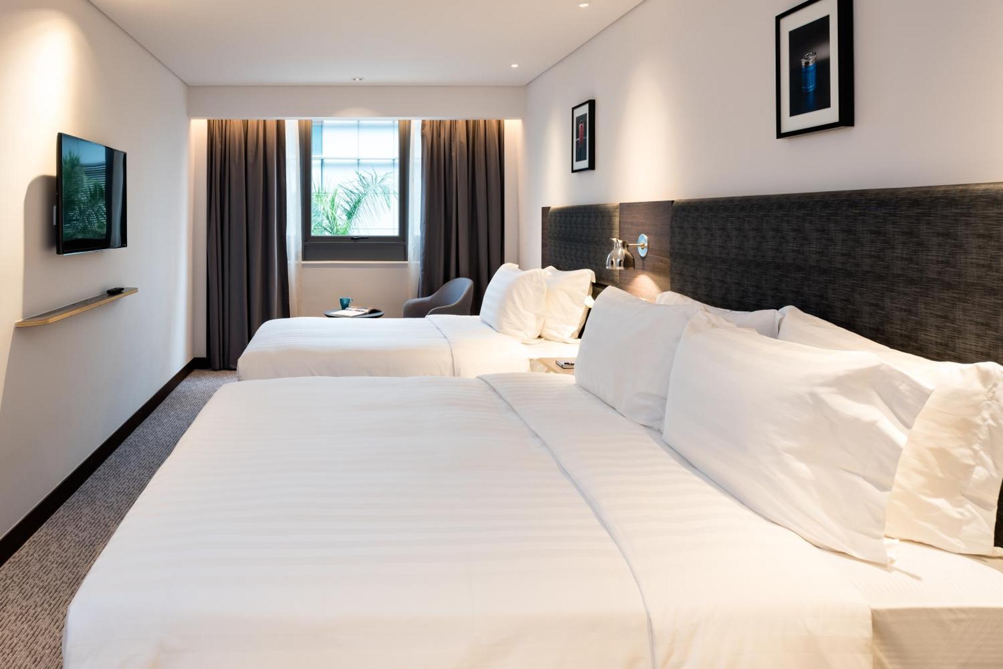 カムラックス 4* 香港