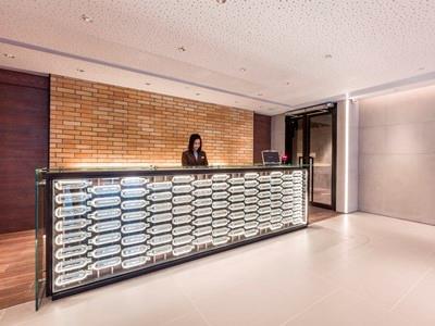 カムラックス 4* 香港