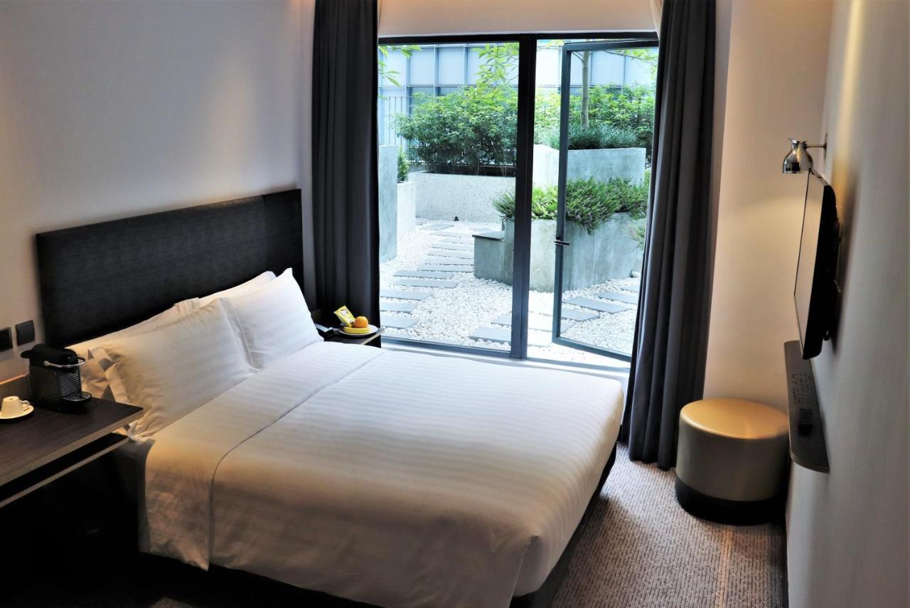 カムラックス 4* 香港